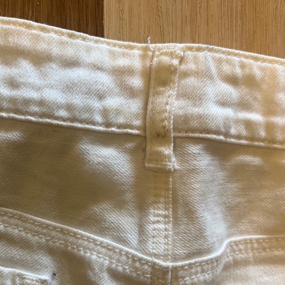 AE shorts - Picture 3 of 5